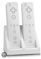 Top 10 Top 10 Wii: Bigben Dubbel Docking Station - Wit / Zwart (Wii + Wii U)