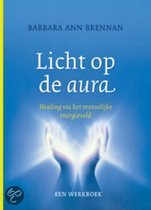 Top 10 Top 10 boeken over alternatieve geneeswijzen: Licht op de aura